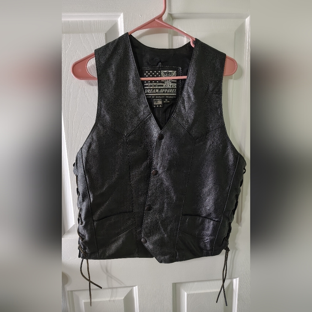 Bikercore Black Leather Vest Lace-Up Sides Men Bikers Dream Apparel SZ 36 USA